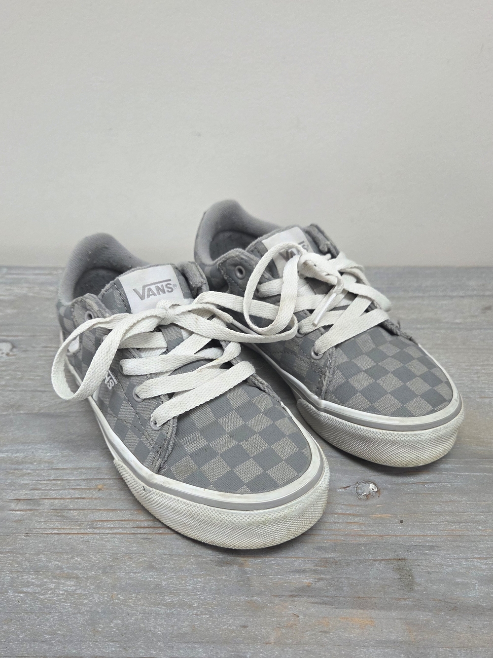 Vans Kids Gray Checkerboard Low-Top Sneakers with White Laces